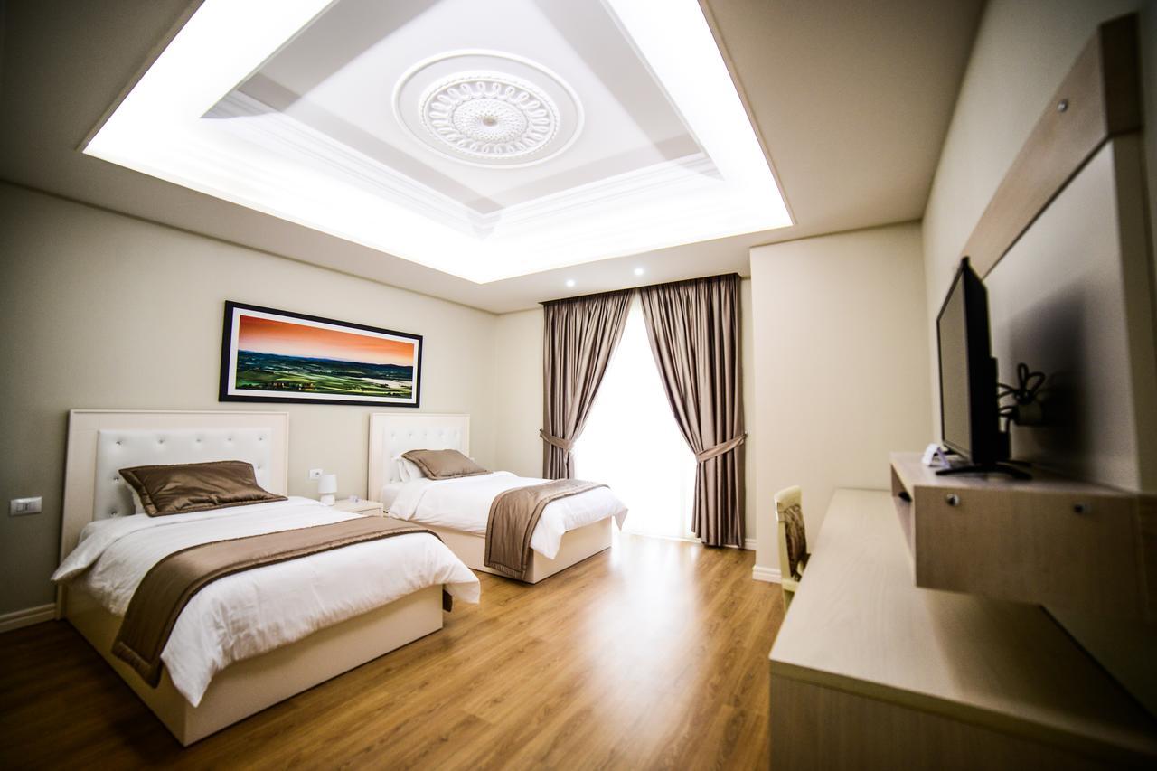 Hotel Vila Imperial Elbasan Eksteriør billede